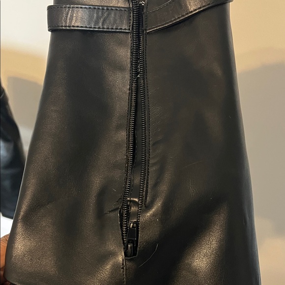 Black Women's Boots - Picture 6 of 7